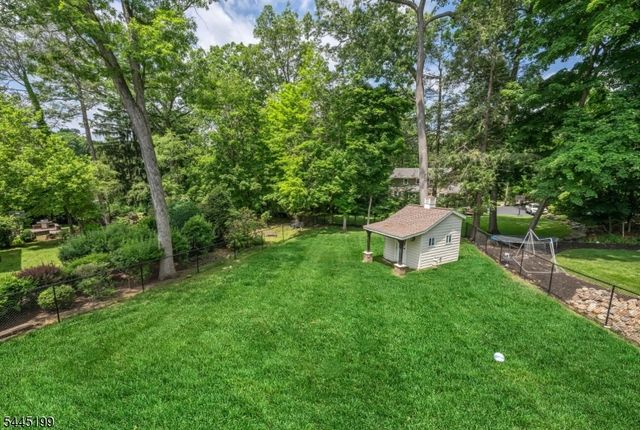 31 Osceola Rd, Wayne Twp., NJ 07470