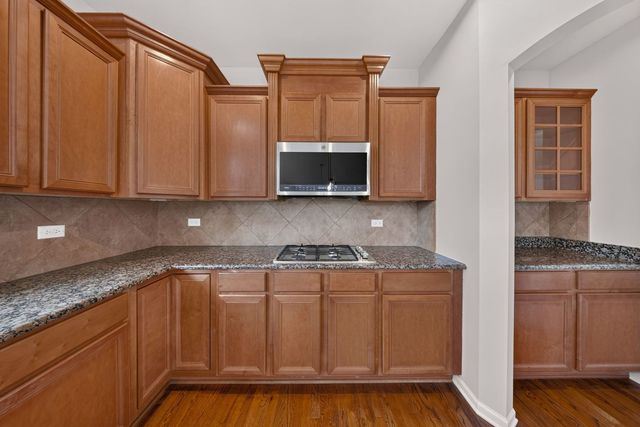 16055 Selfridge Circle, Plainfield, IL 60586