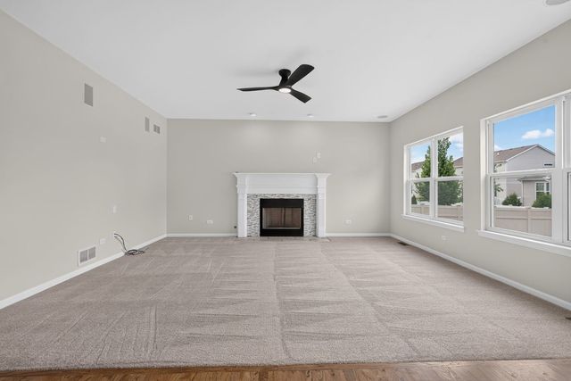 16055 Selfridge Circle, Plainfield, IL 60586