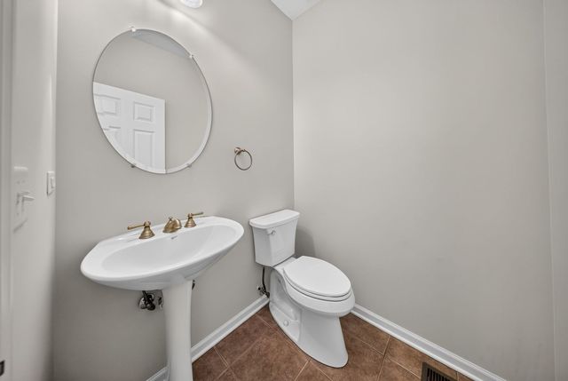 16055 Selfridge Circle, Plainfield, IL 60586