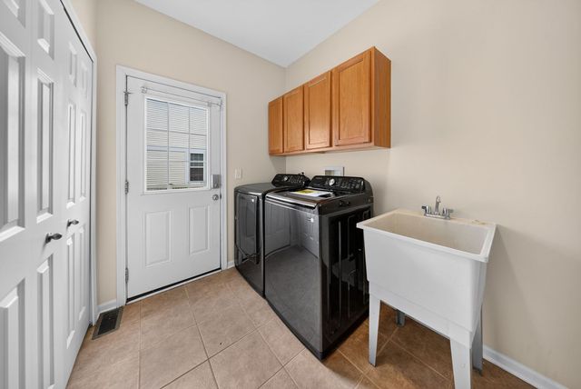 16055 Selfridge Circle, Plainfield, IL 60586