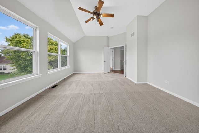 16055 Selfridge Circle, Plainfield, IL 60586