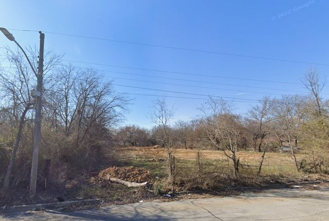 4624 Sunshine Drive, Fort Worth, TX 76105