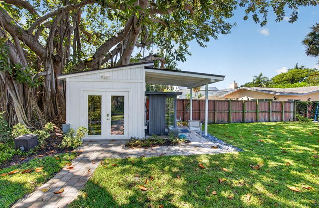 658 NW 7th Avenue, Boca Raton, FL 33486