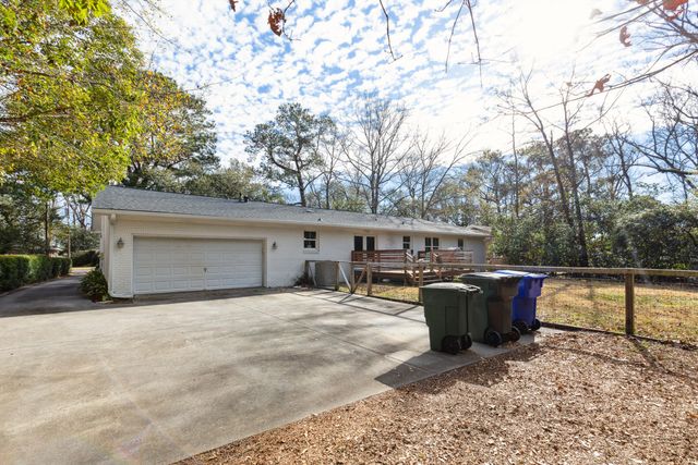 31 Farmfield Avenue, Charleston, SC 29407