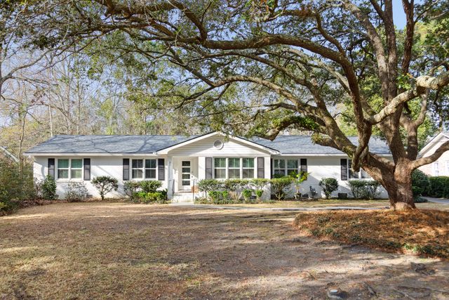 31 Farmfield Avenue, Charleston, SC 29407
