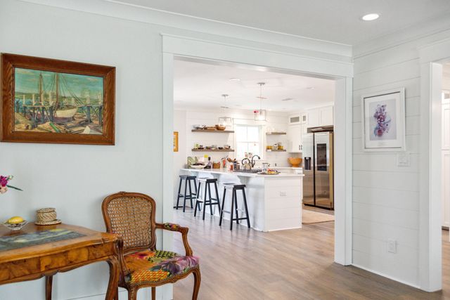 31 Farmfield Avenue, Charleston, SC 29407