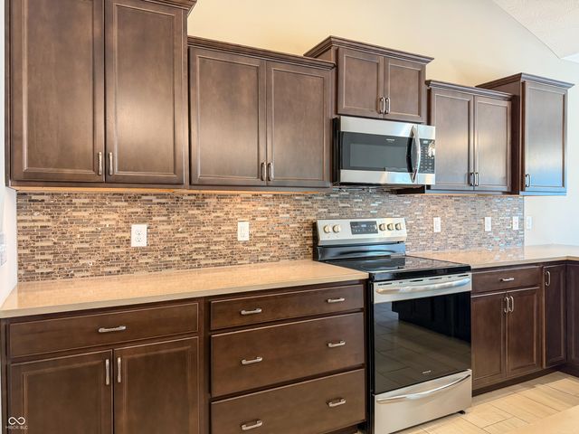 817 Detford Street, Lebanon, IN 46052