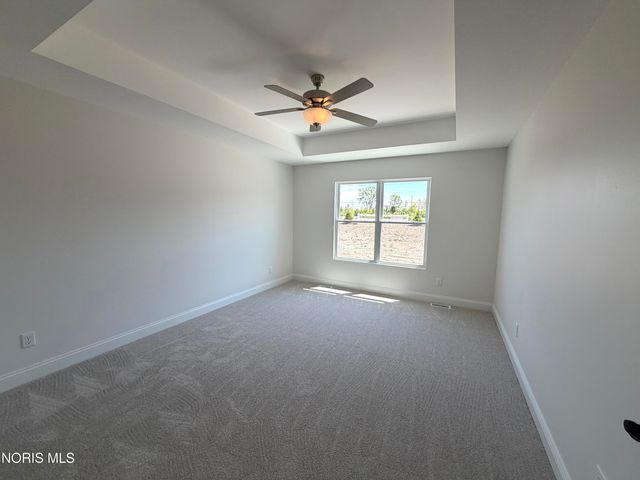 5032 Easton Drive, Oregon, OH 43616