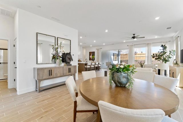 856 Traverse Drive S, Madera, CA 93636