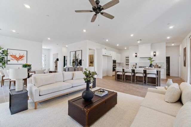 856 Traverse Drive S, Madera, CA 93636