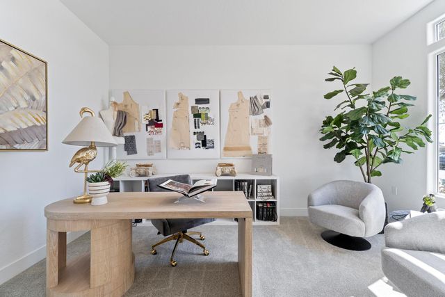 856 Traverse Drive S, Madera, CA 93636