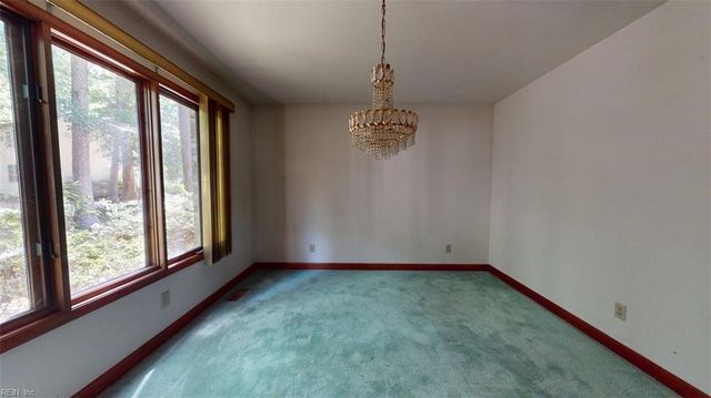 4859 Rosewell DR, Gloucester, VA 23061