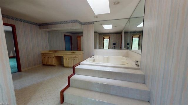 4859 Rosewell DR, Gloucester, VA 23061