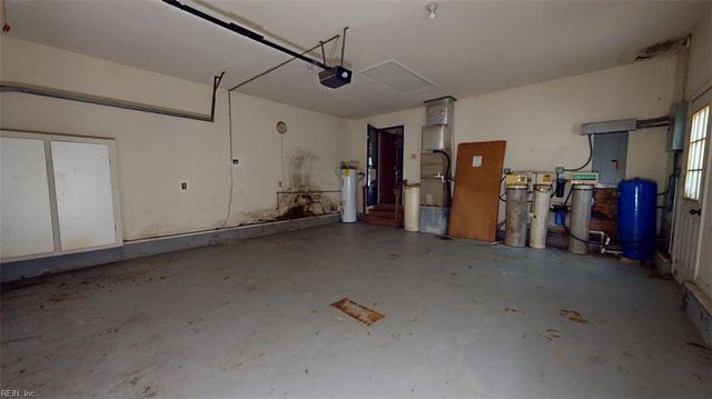 4859 Rosewell DR, Gloucester, VA 23061