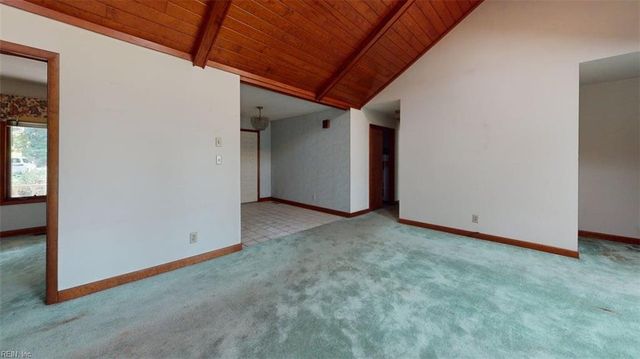 4859 Rosewell DR, Gloucester, VA 23061