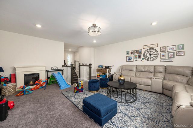 53213 Bay Laurel Lane, Lyon Charter Township, MI 48178