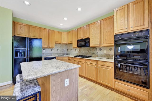 8332 GOVERNOR GRAYSON WAY, Ellicott City, MD 21043