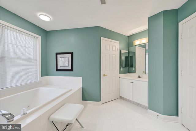 8332 GOVERNOR GRAYSON WAY, Ellicott City, MD 21043