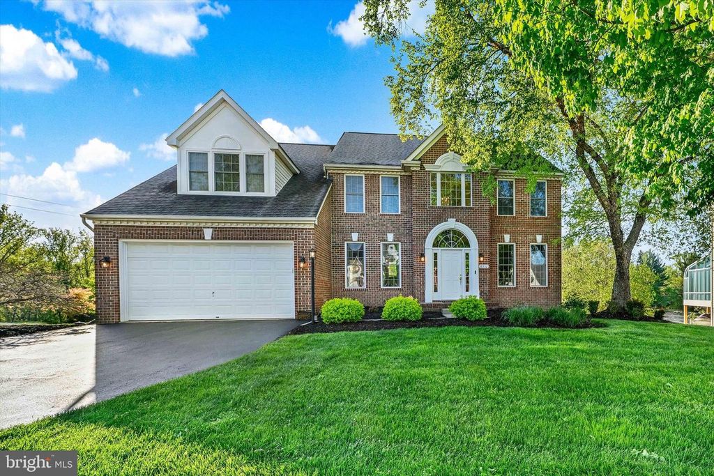 8332 GOVERNOR GRAYSON WAY, Ellicott City, MD 21043