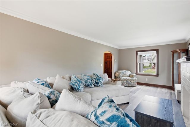 323 Denison Avenue, Elyria, OH 44035