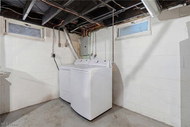 323 Denison Avenue, Elyria, OH 44035