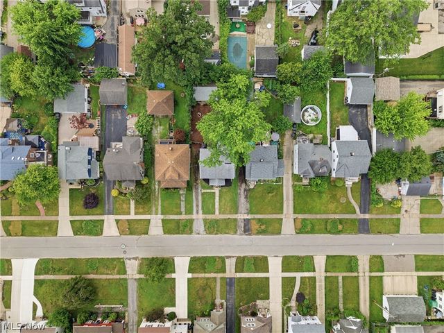 323 Denison Avenue, Elyria, OH 44035