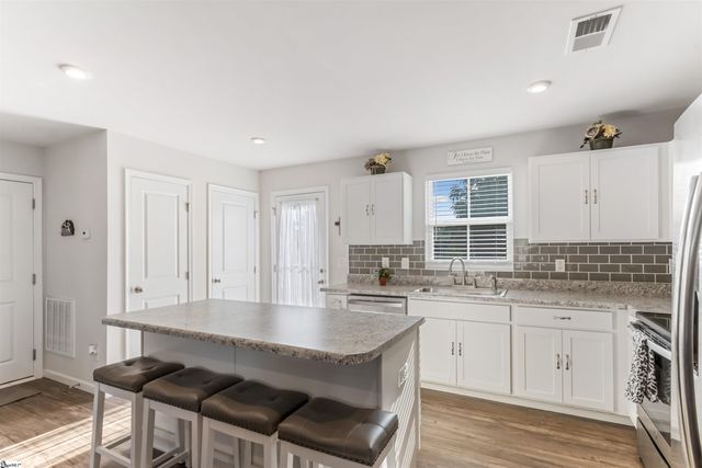 446 Hobson Way, Lyman, SC 29365