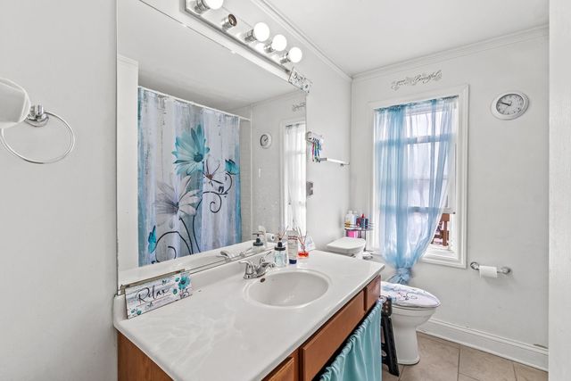 1915 Herbert Avenue, Berkeley, IL 60163