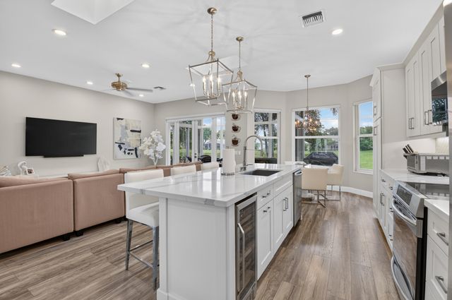 7839 San Isidro Street, Boynton Beach, FL 33437