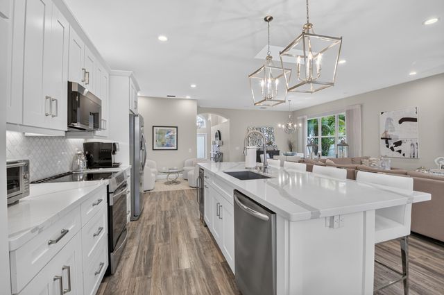7839 San Isidro Street, Boynton Beach, FL 33437