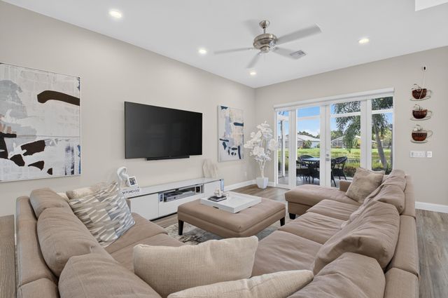 7839 San Isidro Street, Boynton Beach, FL 33437