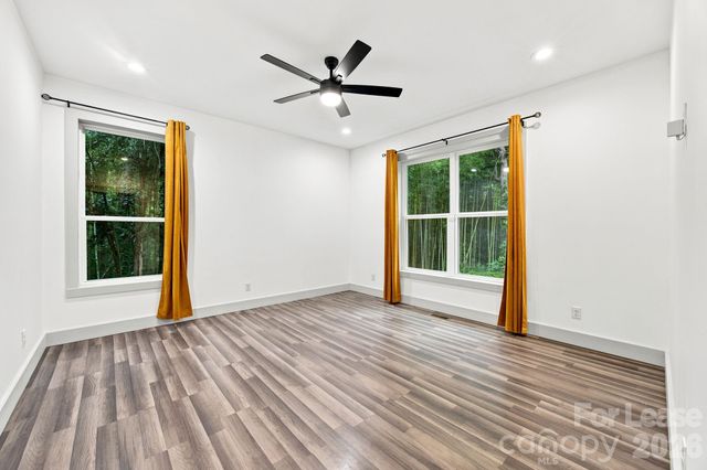 1198 Chronicle Avenue, Gastonia, NC 28052