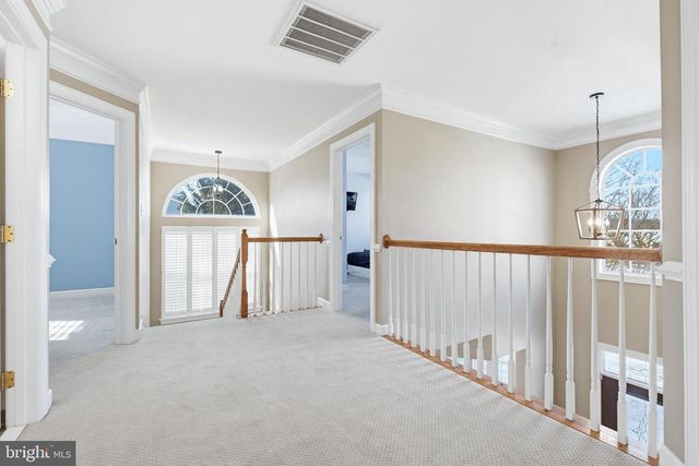 495 LAKEVIEW DR, Spring Grove, PA 17362