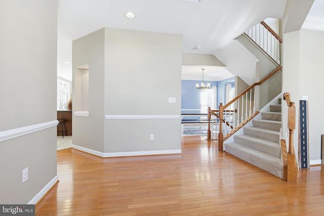 495 LAKEVIEW DR, Spring Grove, PA 17362