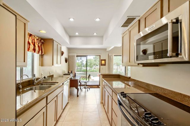 3029 E Claremont Avenue, Phoenix, AZ 85016