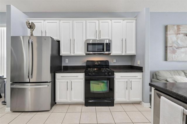 5229 CLOVER MIST DRIVE, Apollo Beach, FL 33572