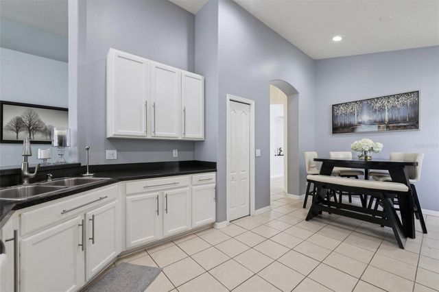 5229 CLOVER MIST DRIVE, Apollo Beach, FL 33572