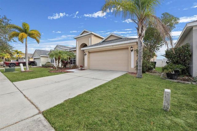5229 CLOVER MIST DRIVE, Apollo Beach, FL 33572