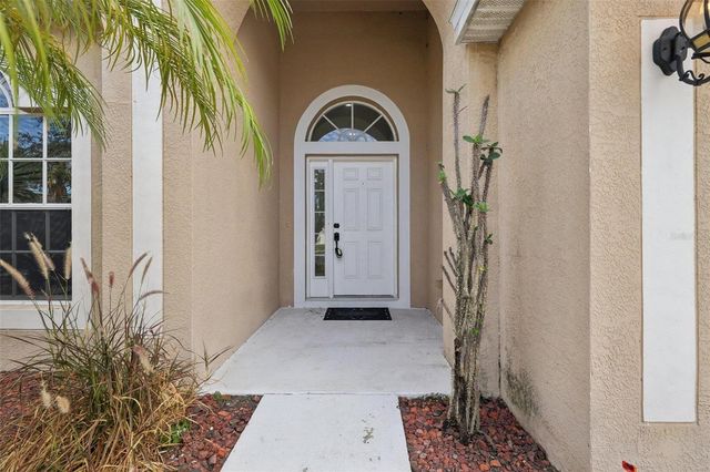 5229 CLOVER MIST DRIVE, Apollo Beach, FL 33572