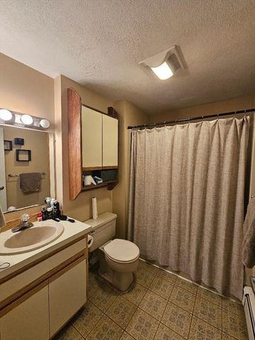 22 Casablanca Ct 22, Haverhill, MA 01832