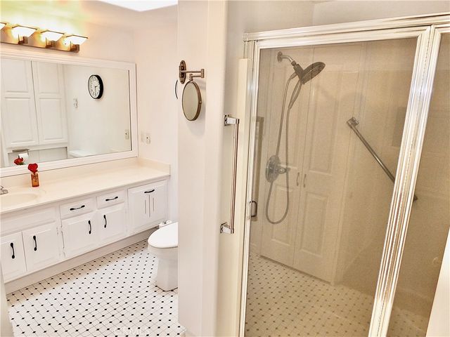 1560 Homewood Road 114-L, Seal Beach, CA 90740