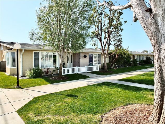 1560 Homewood Road 114-L, Seal Beach, CA 90740