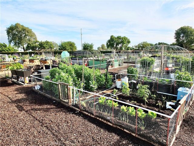 1560 Homewood Road 114-L, Seal Beach, CA 90740