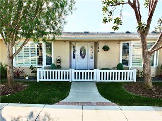 1560 Homewood Road 114-L, Seal Beach, CA 90740