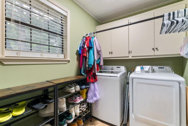 1 Manchester Drive, Conway, AR 72034