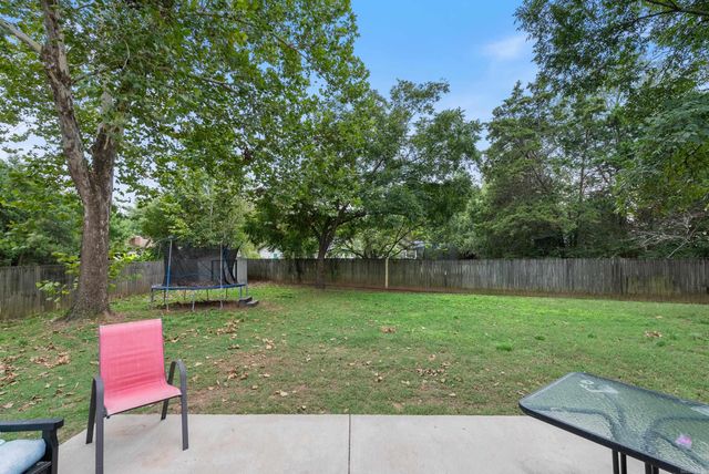 1 Manchester Drive, Conway, AR 72034