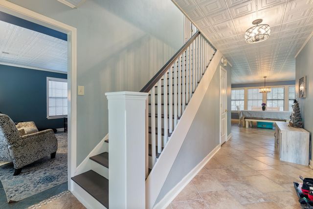 1 Manchester Drive, Conway, AR 72034