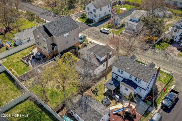 238 Bray Avenue, North Middletown, NJ 07748