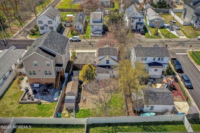 238 Bray Avenue, North Middletown, NJ 07748